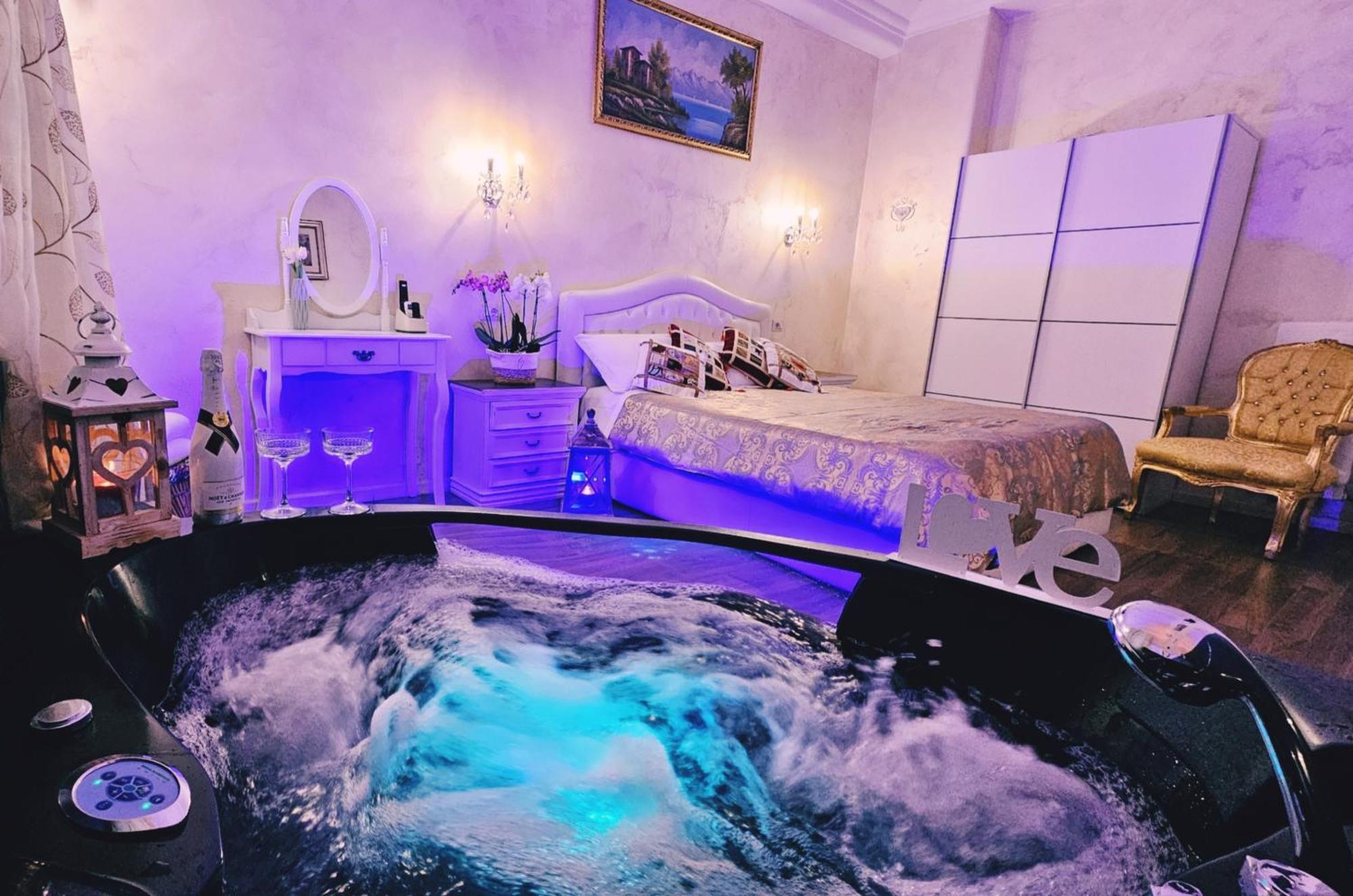 L&s Jacuzzi Rom