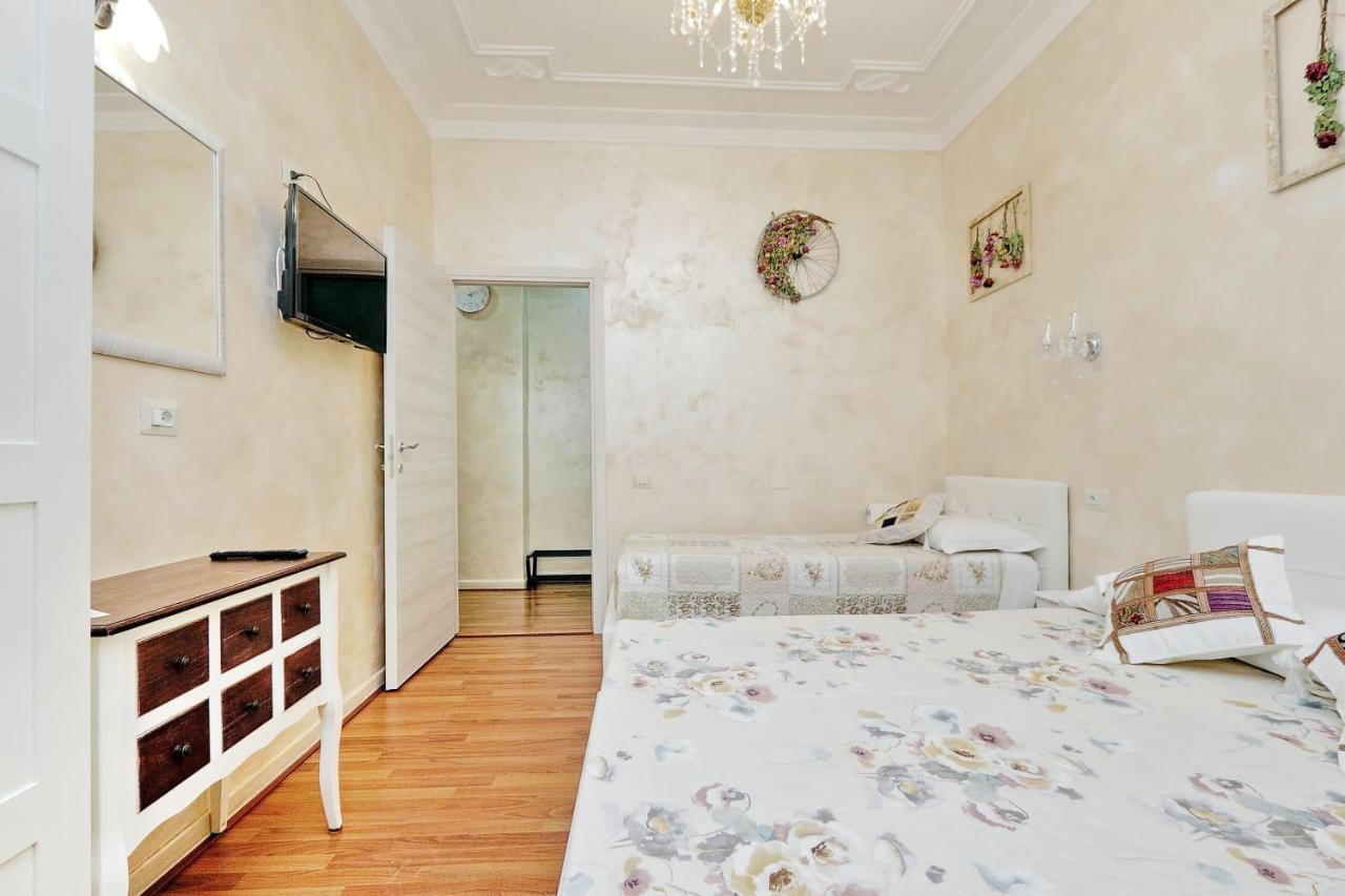 L&s Jacuzzi Apartment Rom